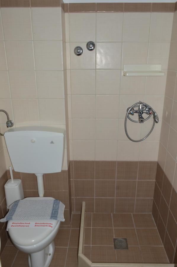 Pansion Katerina Hotel Скиатос Екстериор снимка